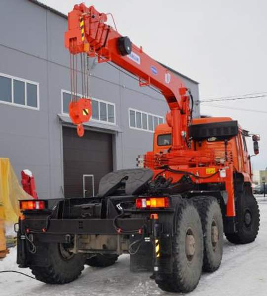 Тягач КМУ Kanglim 1256-II в Челябинске