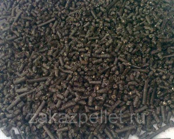 Тёмные пеллеты из лузги