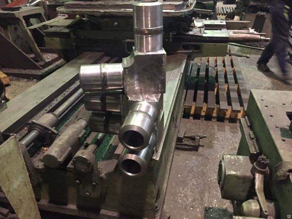 Угольник 100-40 14ХГС с внутренней наплавкой по чертежу