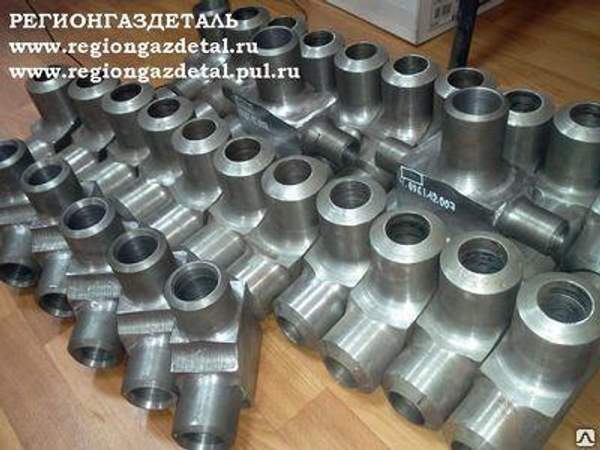 Угольник 2-25-32 ст.20 ГОСТ 22820