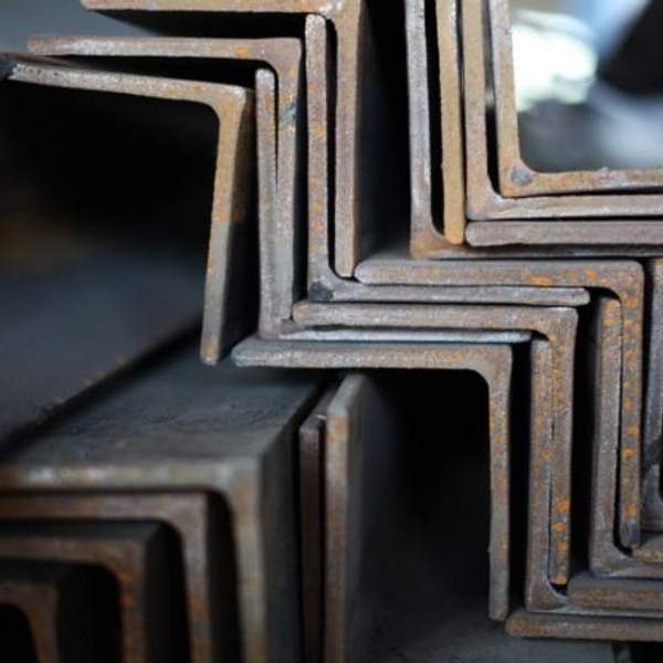 Уголок горячекатаный 70х6 Ст3сп ГОСТ 535-2005