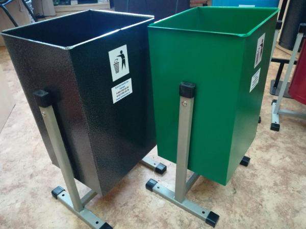 Уличная урна для мусора Уралочка 25 л 565х350х250, цвета на выбор