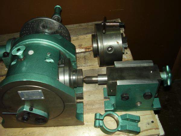 Универсальная делительная головка УДГ Д-250