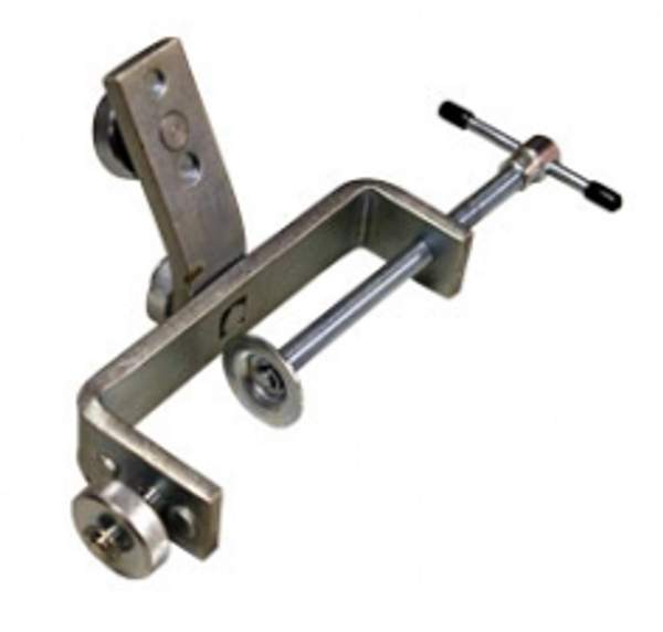 Универсальная струбцина