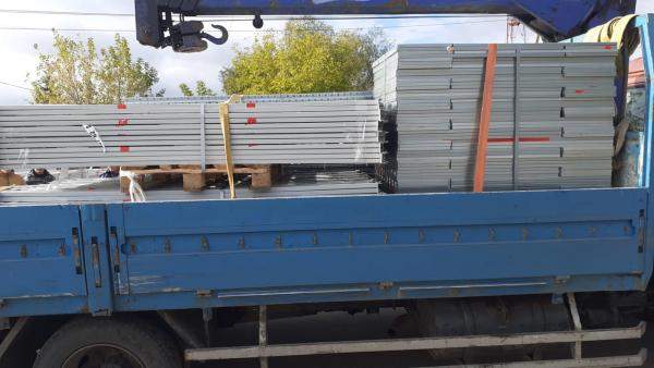 Услуги манипулятора в Подольске стрела 1,5,10 тонн. Услуги по перевозке, доставке, монтажу. Заказ манипулятора в Подольске, Домодедово, Троицке, Видное