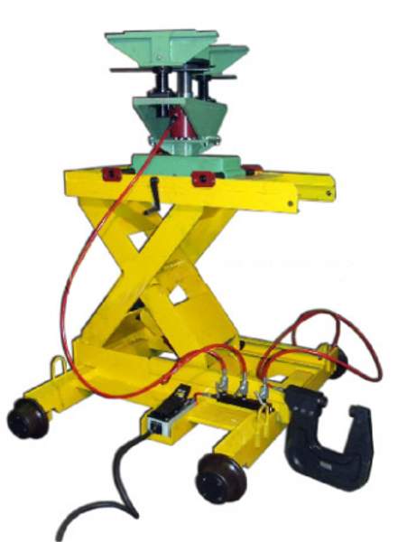 Установка для демонтажа-монтажа пятников грузовых вагонов в комплекте с клепатором пятника УСПП 1