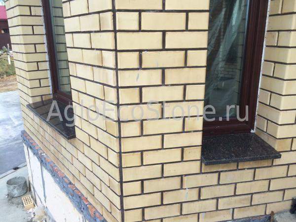 Установка отливов из камня