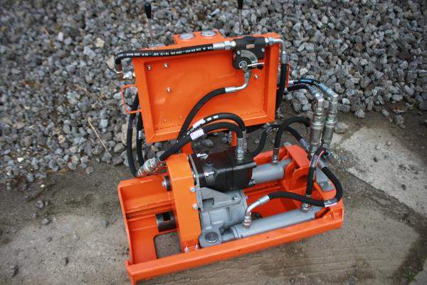 Установка управляемого прокола грунта (ГНБ) PRIDE ПК-20 колодезная