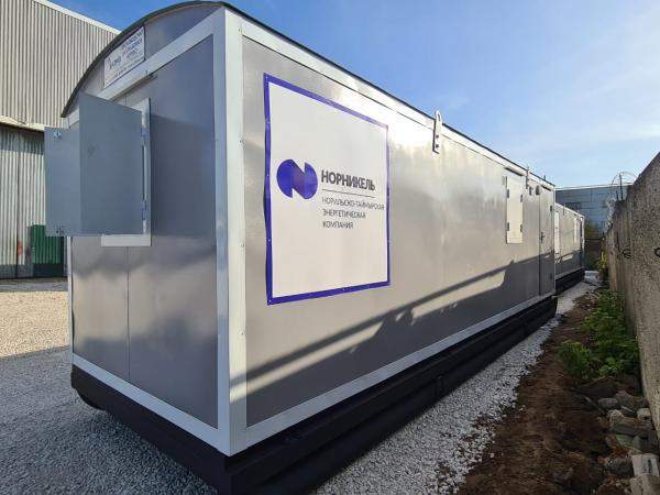 Вагон дом кухня со столовой на санях ТОРОС