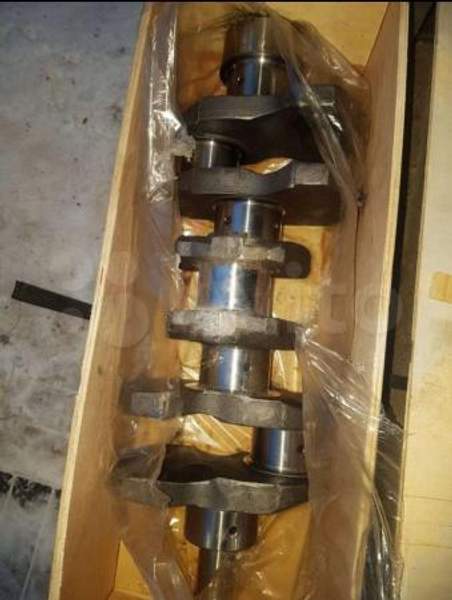 Вал коленчатый Д130 Втз2048. Втз 2032А