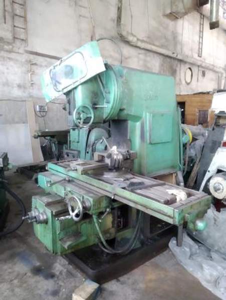 Вертикально фрезерный станок ВМ127