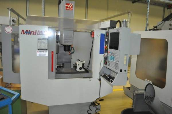 Вертикально-обрабатывающий центр Haas Mini Mill