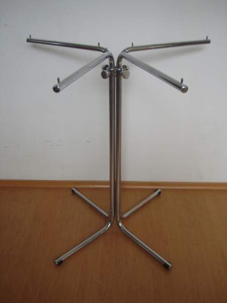 Вешало четырехрожковое для одежды, Giussani, Италия.