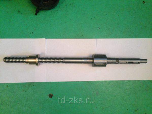 Винт поперечной подачи 6Р11 с гайкой