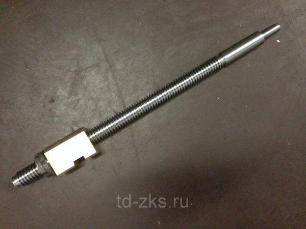 Винт поперечной подачи МК6056, МК6057, МК6058, МК6046 с гайками