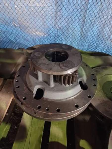 Водило в сборе с сателлитами XCMG GR215 GR180 GR165