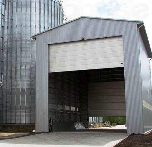 Ворота для промышленных зданий