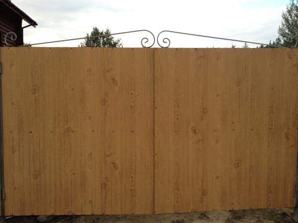 Ворота под дерево