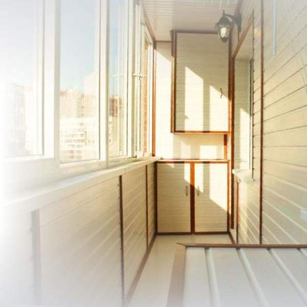 Встроенная мебель для лоджии