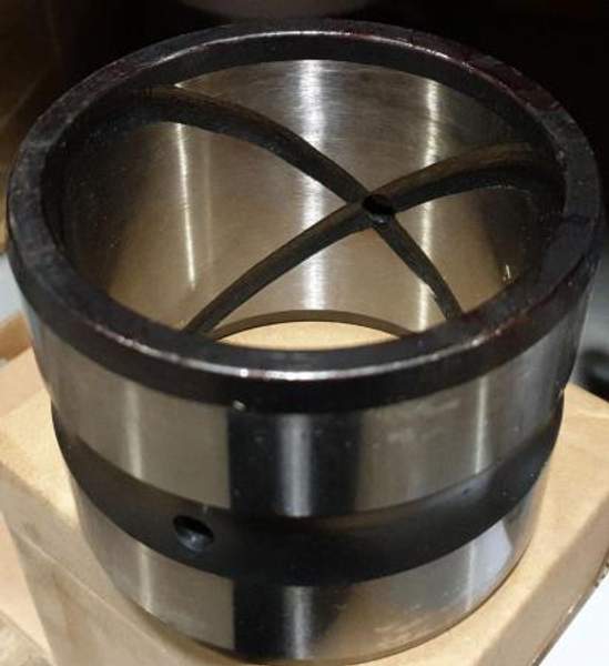 Втулка 21K-70-12161