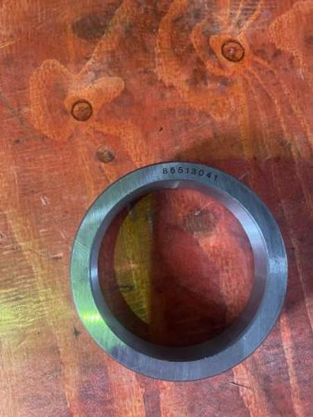 Втулка 75х95х20 85513041 SP105585 800107339 грейдера