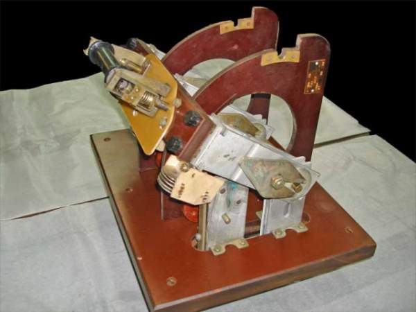 Выключатели серии В1000