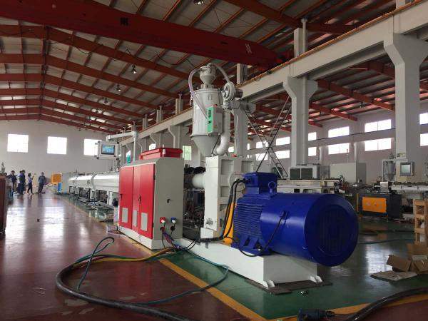 Высокоскоростная линия для трехслойных ПЭ труб