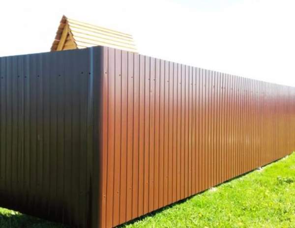 Забор из профлиста