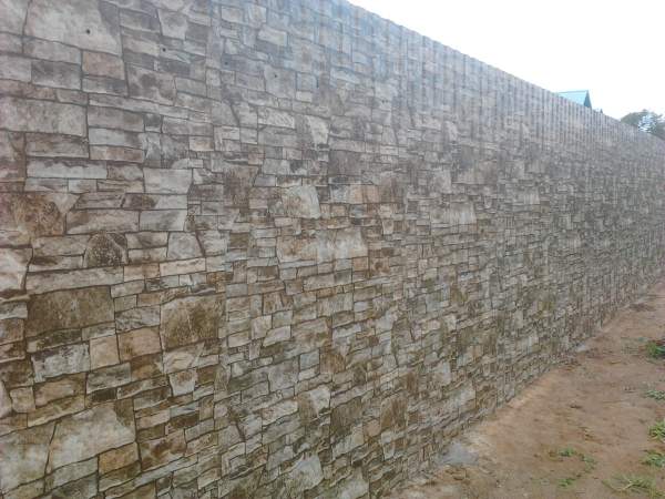 Забор под камень