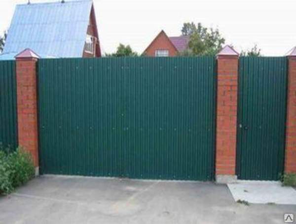 Заборы из профлиста