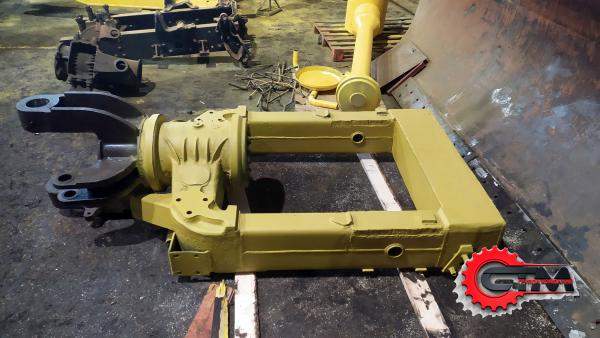 Задняя полурама на бульдозер, трактор