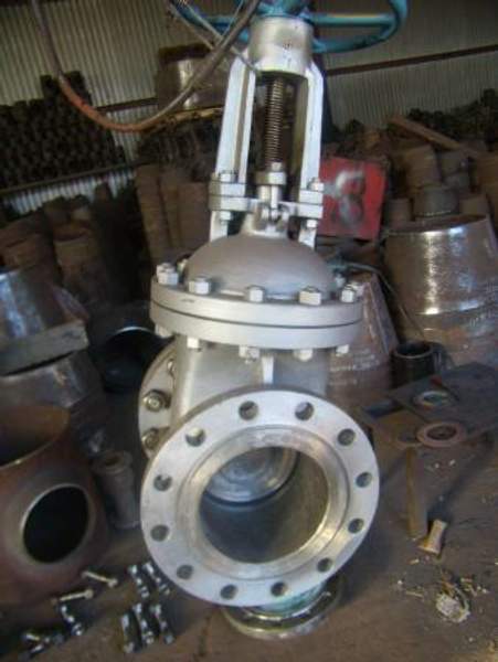 Задвижка 30нж915нж Ду700 Ру40