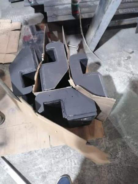 Захваты для мачты под сваебойный дизельмолот DD