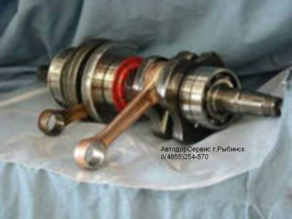 Запчасти для снегоходов.