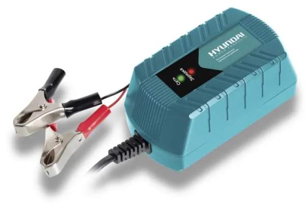 Зарядное устройство HYUNDAI HY 200 для аккумуляторов (Хендай HY 200)
