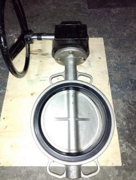 Затвор дисковый поворотный межфланцевый нержавеющий Ру16 Ду200 Китай