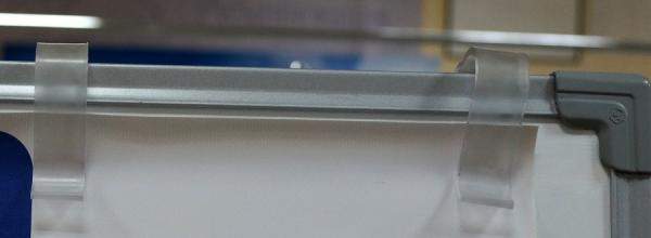 Зажим-крепление для бумаги к флипчарту