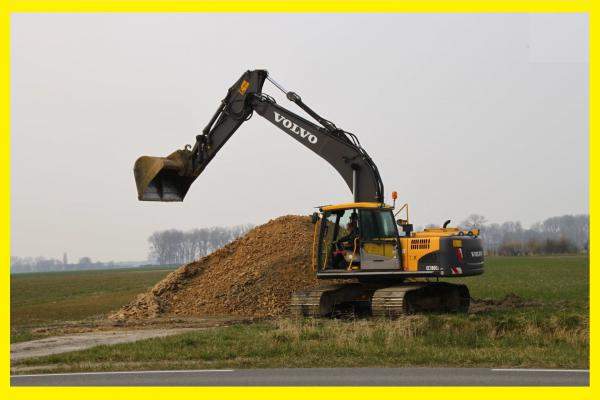 Земляные работы за куб м3