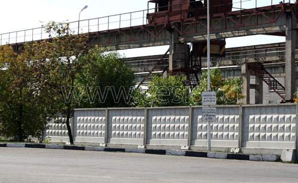 Железобетонное противотаранное заграждение “Фрегат”