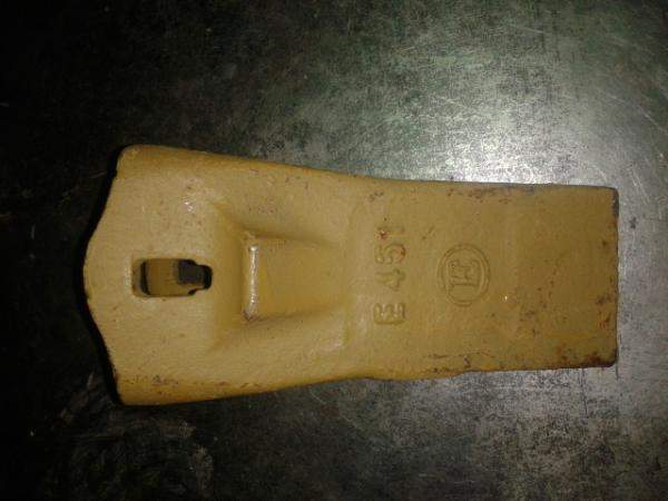 Зуб ковша е-451 в Брянске