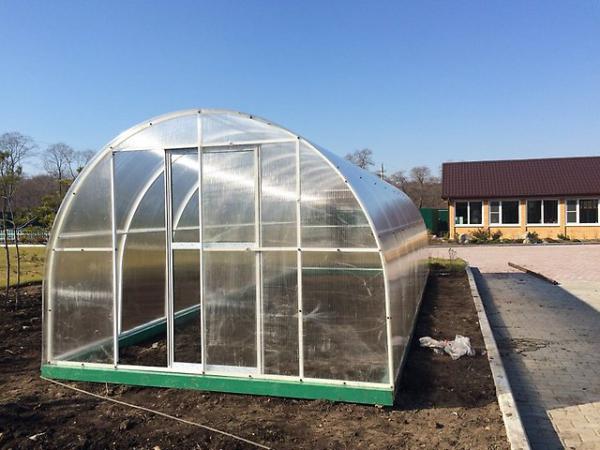 Теплица с раздвижной крышей. — фото 3