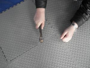 Модульная плитка ПВХ унипол - прочные сборные пластиковые полы — фото 4