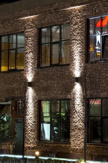 Светодиодные прожекторы Litewell.  Наружное освещение зданий и ландшафтная подсветка