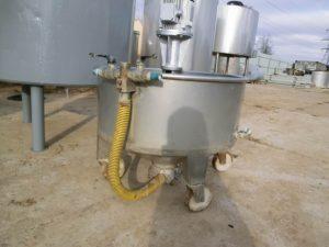 Продаются Емкости нержавеющие, объем — 0,15 куб.м