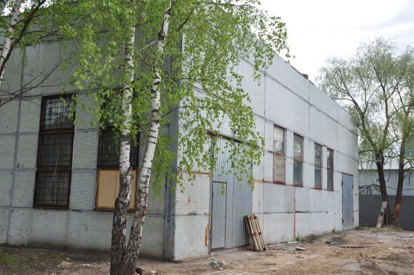 Сдается складское помещение площадью 42 м2 в капитальном панельном здании