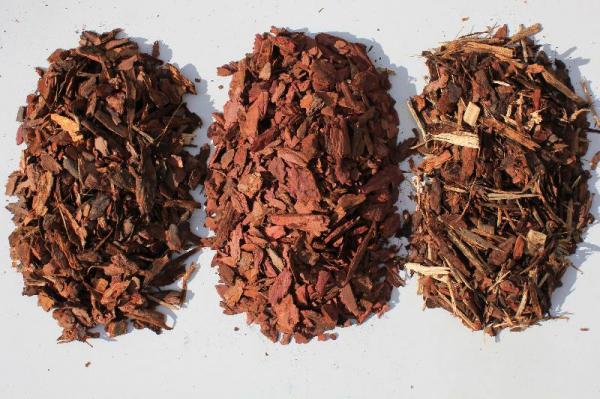 Кора сосны в мешках по 50 литров для декора