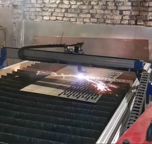 СММ-Л 1,5х3 - Станок плазменной резки с чпу СММ 1500х3000мм