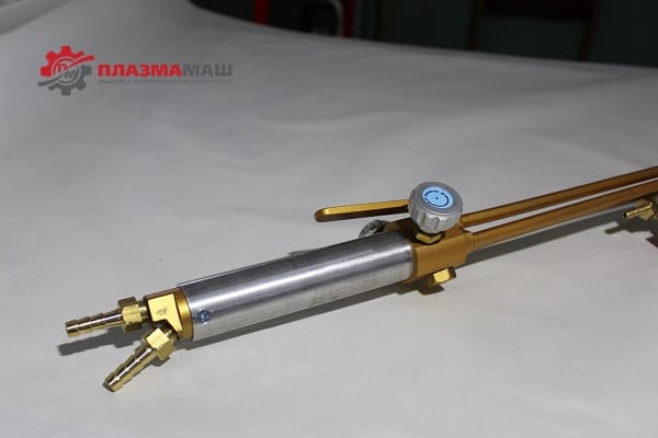 Резак ручной для кислородно-флюсовой резки металла УКФР з-да Плазмамаш — фото 2