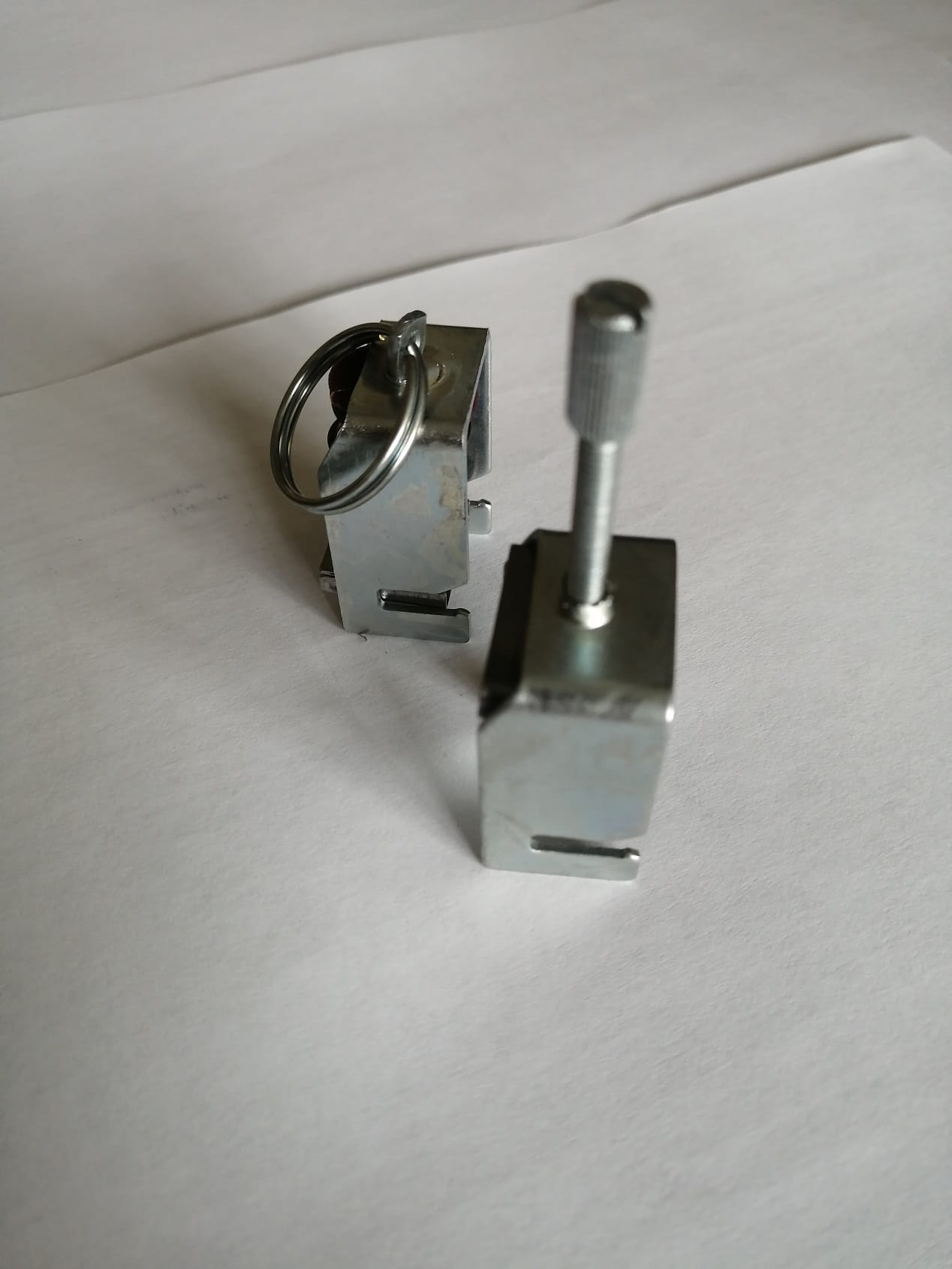 Клемма для присоединения экрана СК-20 (SK-20)