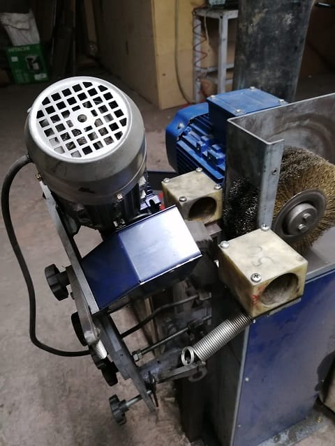 Станок для очистки круглых труб — фото 3